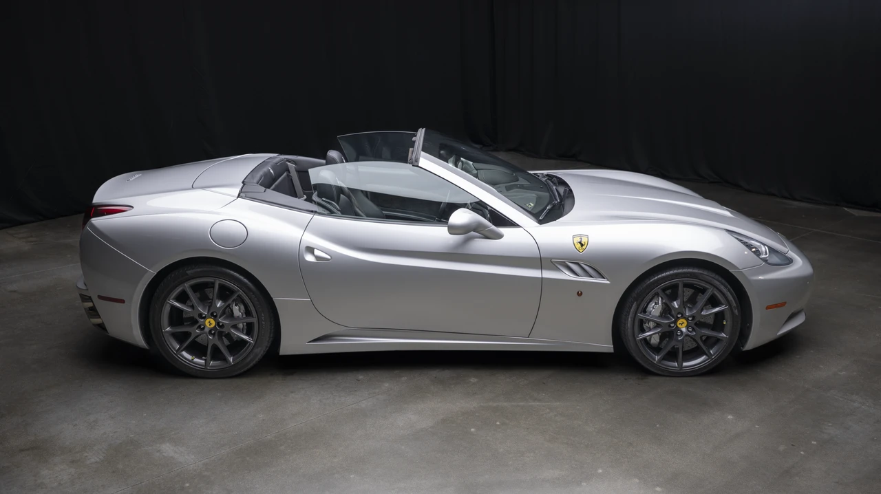 2013 Ferrari California 30 - Image 8 of 31