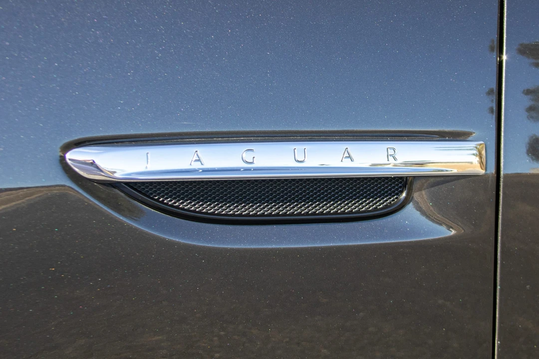 2013 Jaguar X150 XKR - Image 17 of 31