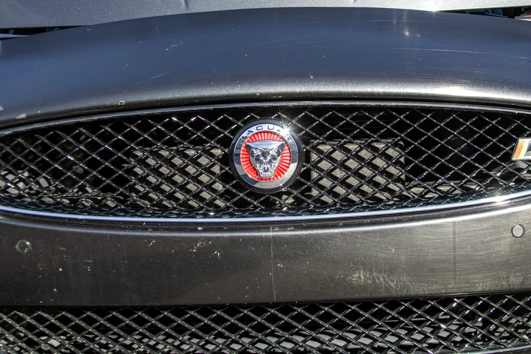 2013 Jaguar X150 XKR - Image 12 of 31