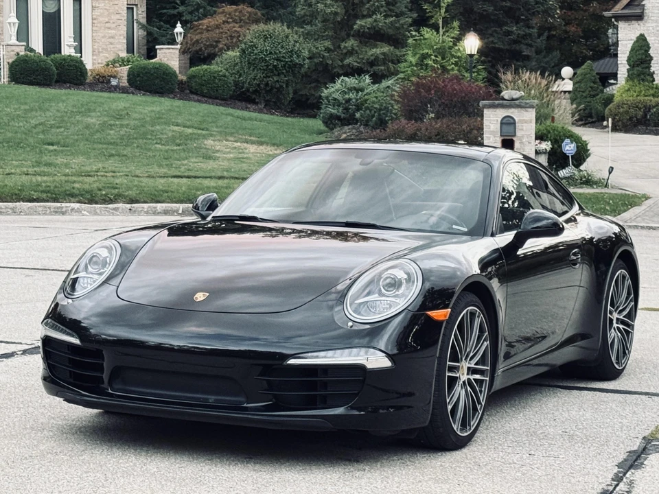 2013 Porsche 991 Carrera - Image 31 of 31