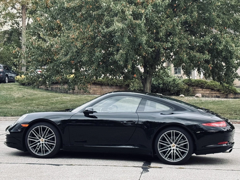 2013 Porsche 991 Carrera - Image 24 of 31