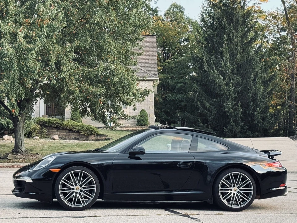 2013 Porsche 991 Carrera - Image 26 of 31