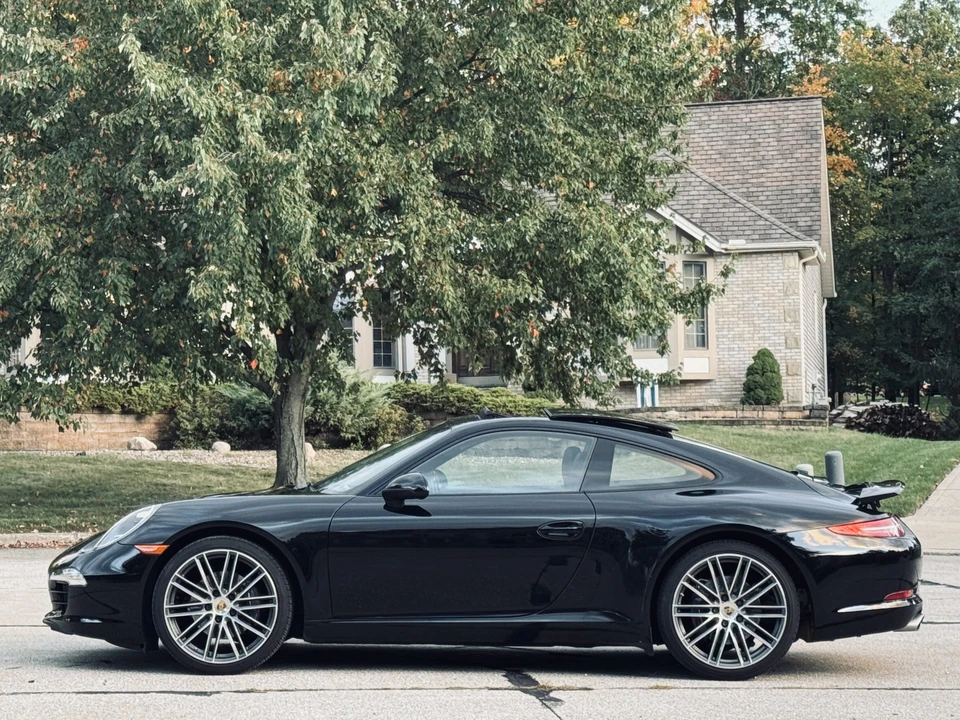 2013 Porsche 991 Carrera - Image 23 of 31