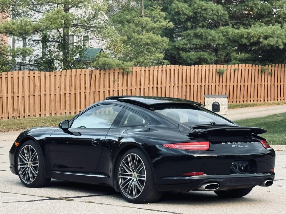 2013 Porsche 991 Carrera - Image 18 of 31