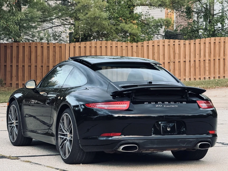 2013 Porsche 991 Carrera - Image 16 of 31