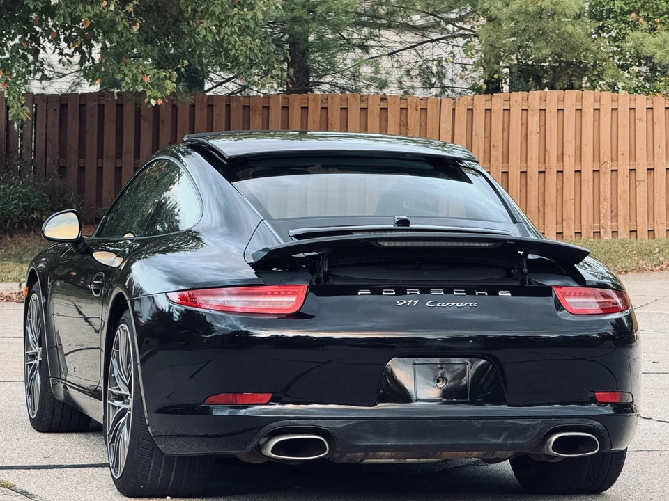 2013 Porsche 991 Carrera - Image 15 of 31