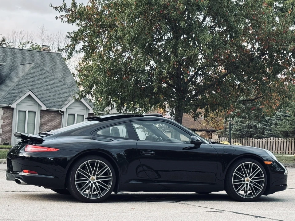 2013 Porsche 991 Carrera - Image 9 of 31