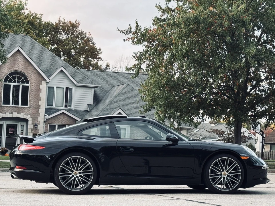 2013 Porsche 991 Carrera - Image 8 of 31