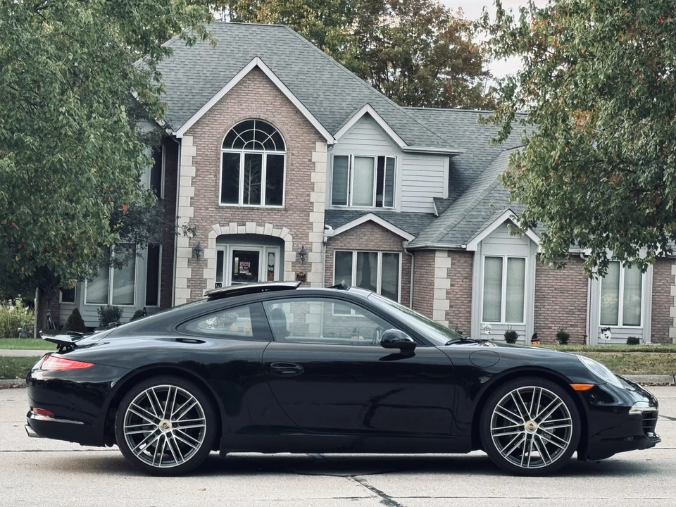 2013 Porsche 991 Carrera - Image 7 of 31