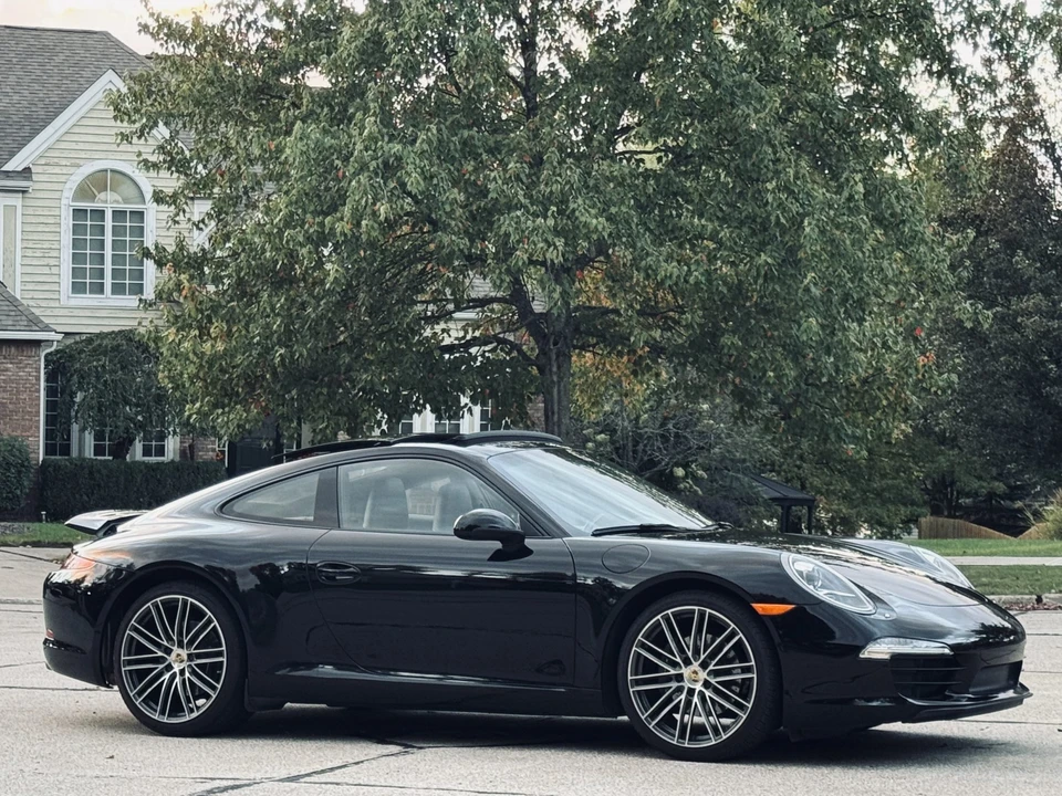 2013 Porsche 991 Carrera - Image 5 of 31