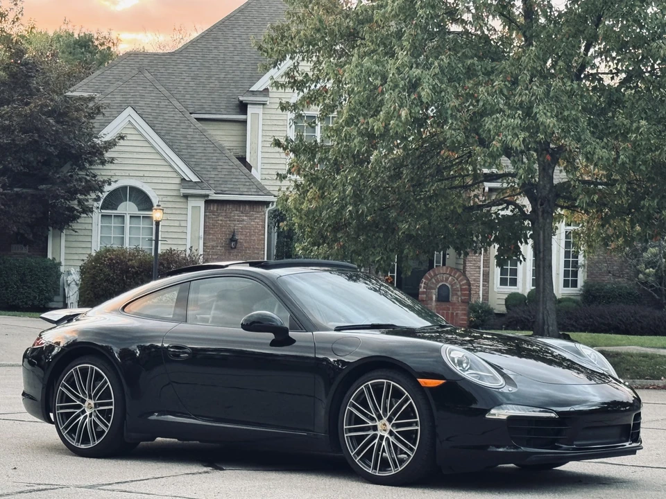 2013 Porsche 991 Carrera - Image 4 of 31