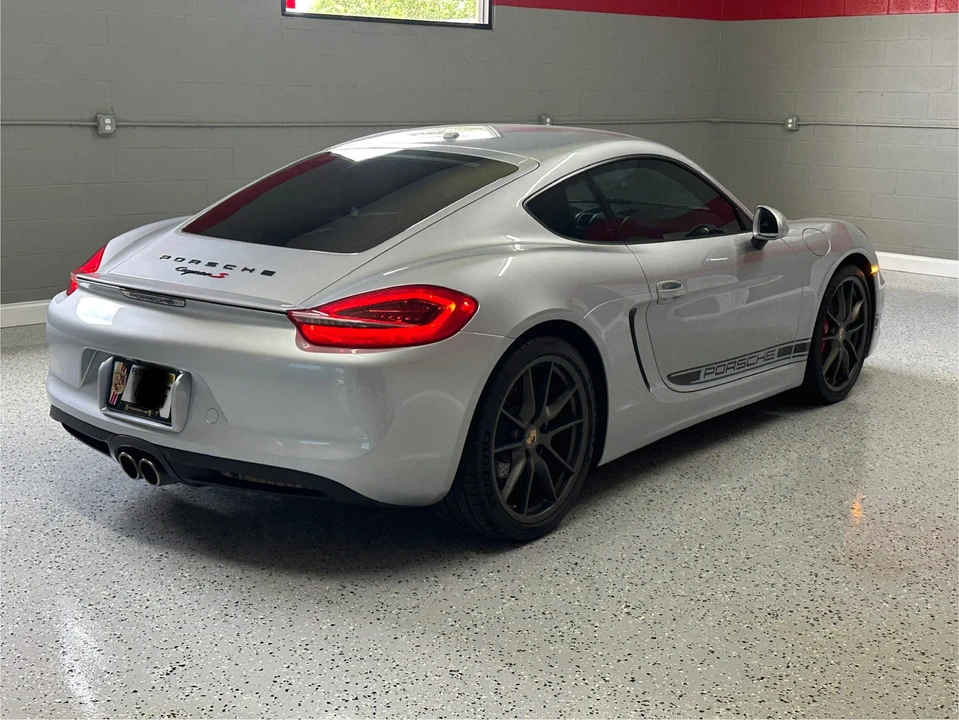 2014 Porsche 981 Cayman S - Image 28 of 31