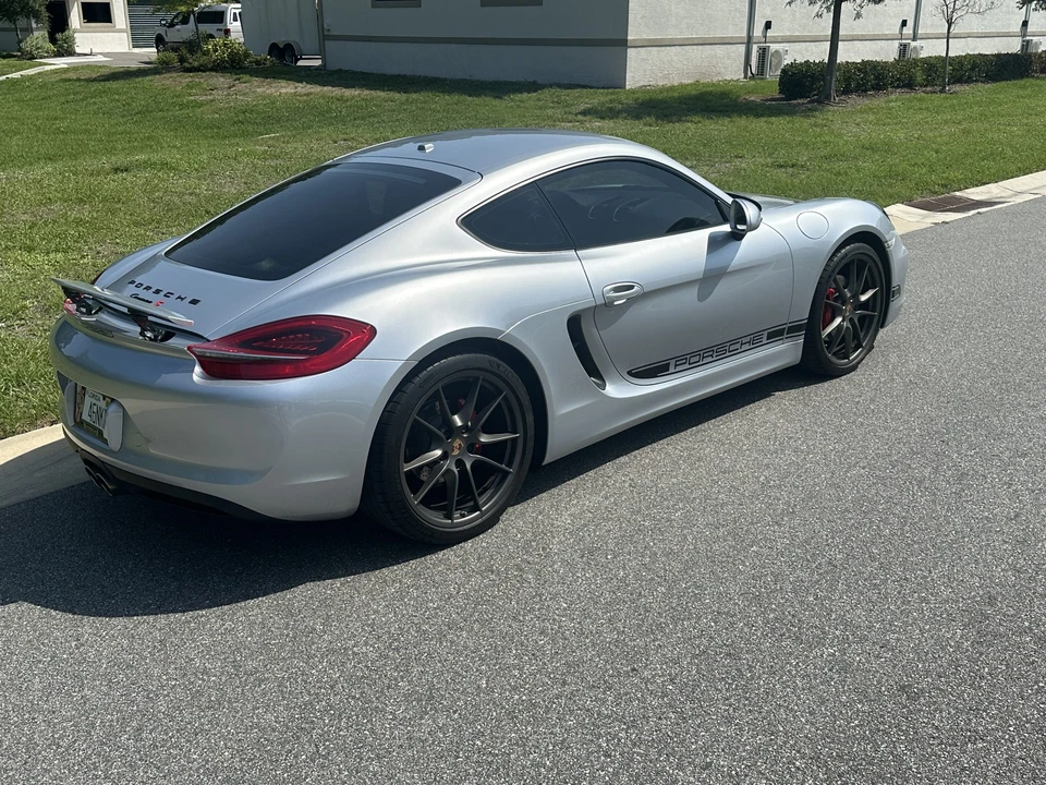 2014 Porsche 981 Cayman S - Image 12 of 31