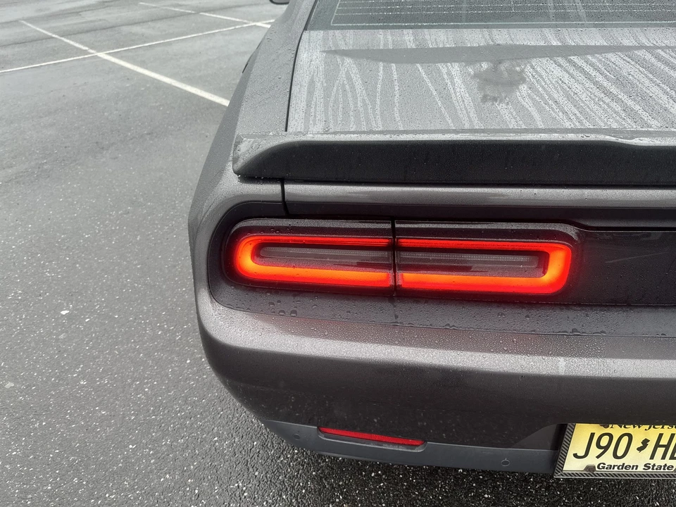 2015 Dodge Challenger SRT8 & 392 3rd Gen - Image 22 of 31