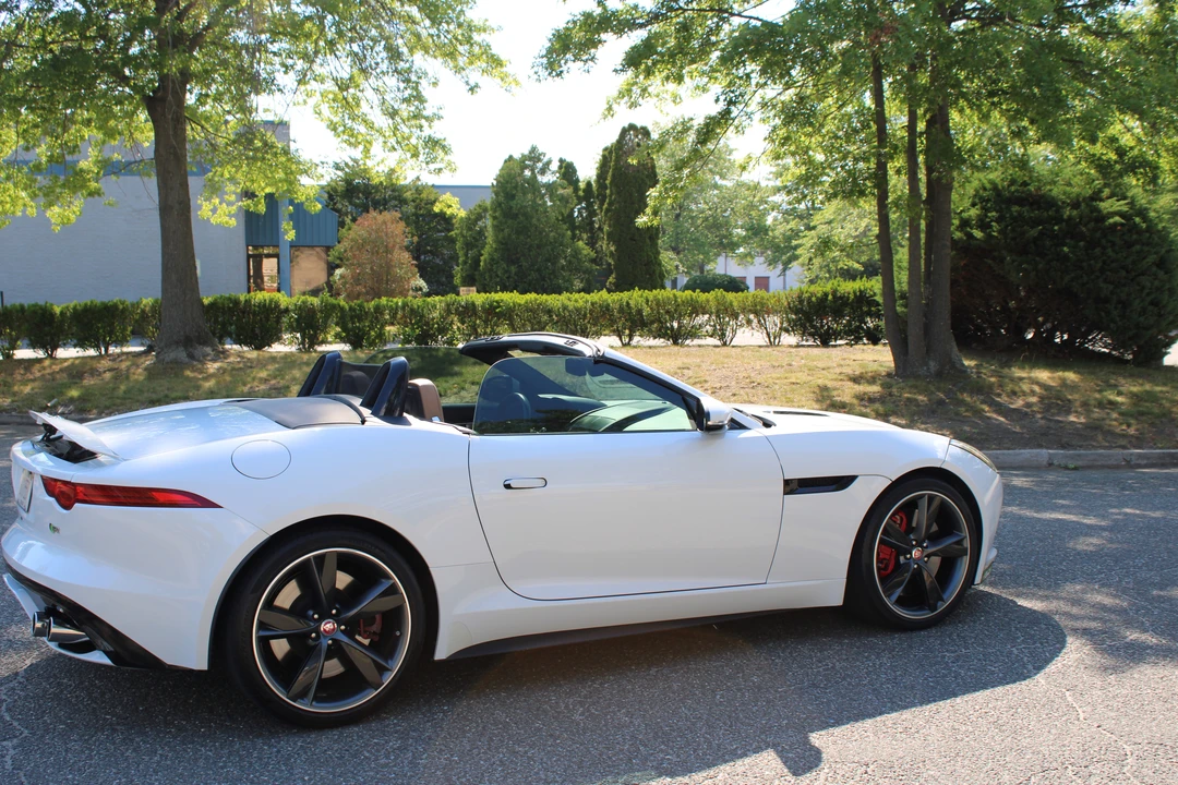 2015 Jaguar F-Type 1st Gen - Image 18 of 31
