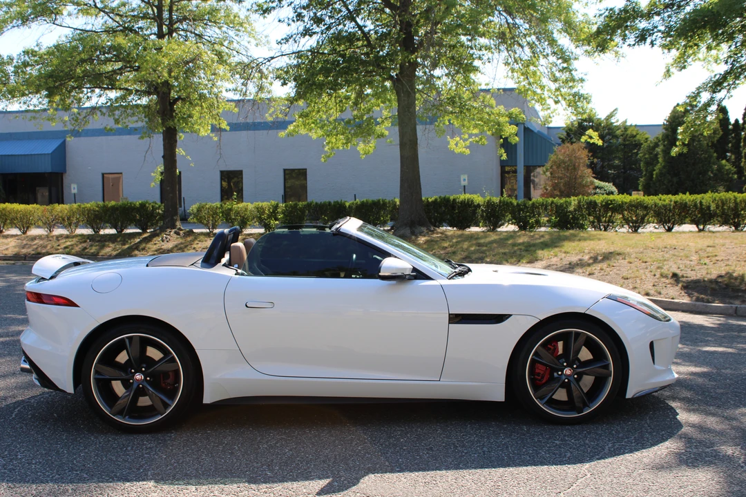 2015 Jaguar F-Type 1st Gen - Image 16 of 31