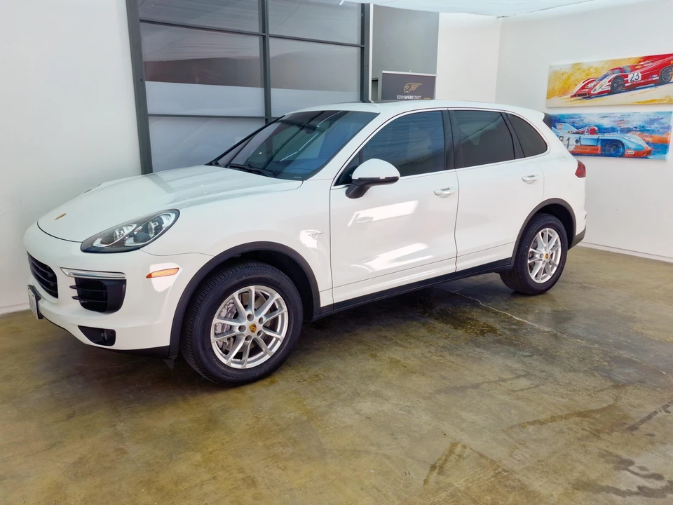 2015 Porsche 958 Cayenne Diesel - Image 16 of 31