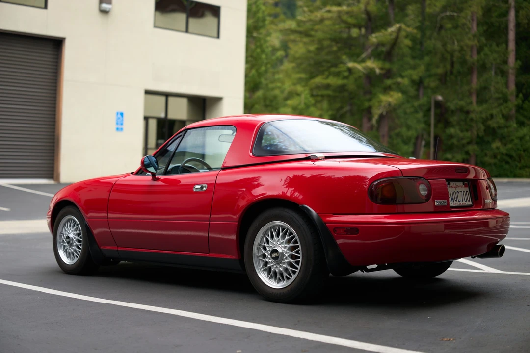 1990 Mazda NA MX-5 Miata - Image 28 of 31
