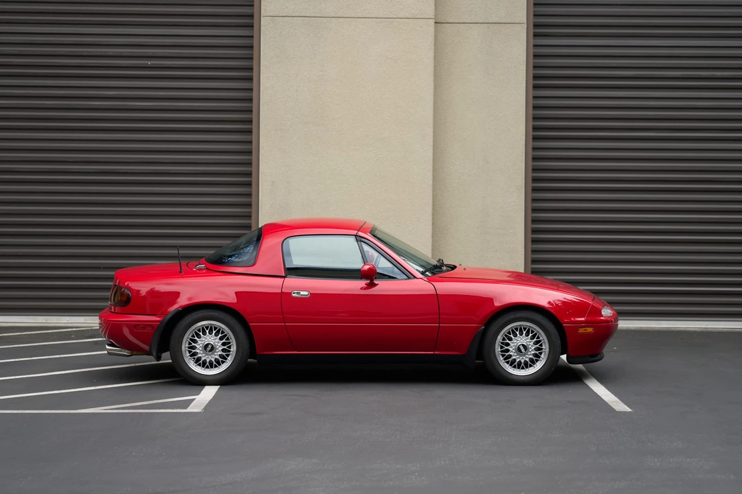 1990 Mazda NA MX-5 Miata - Image 19 of 31