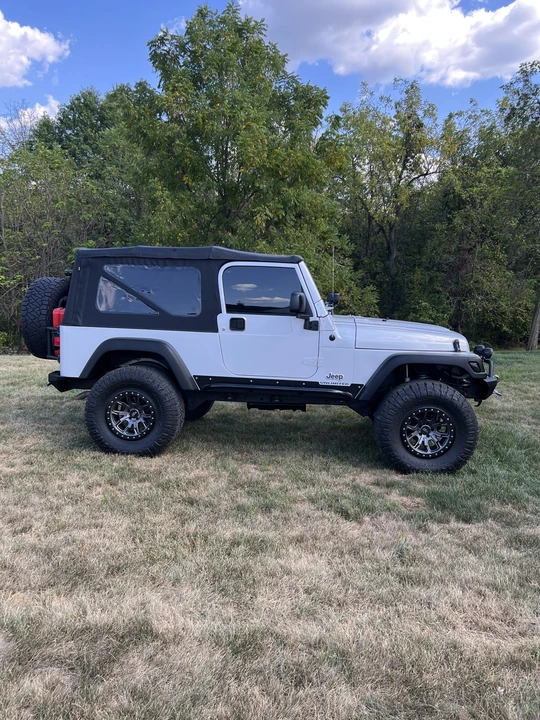 2005 Jeep TJ Wrangler - Image 24 of 31