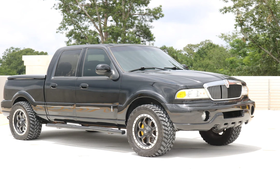 2002 Lincoln Blackwood - Image 4 of 31