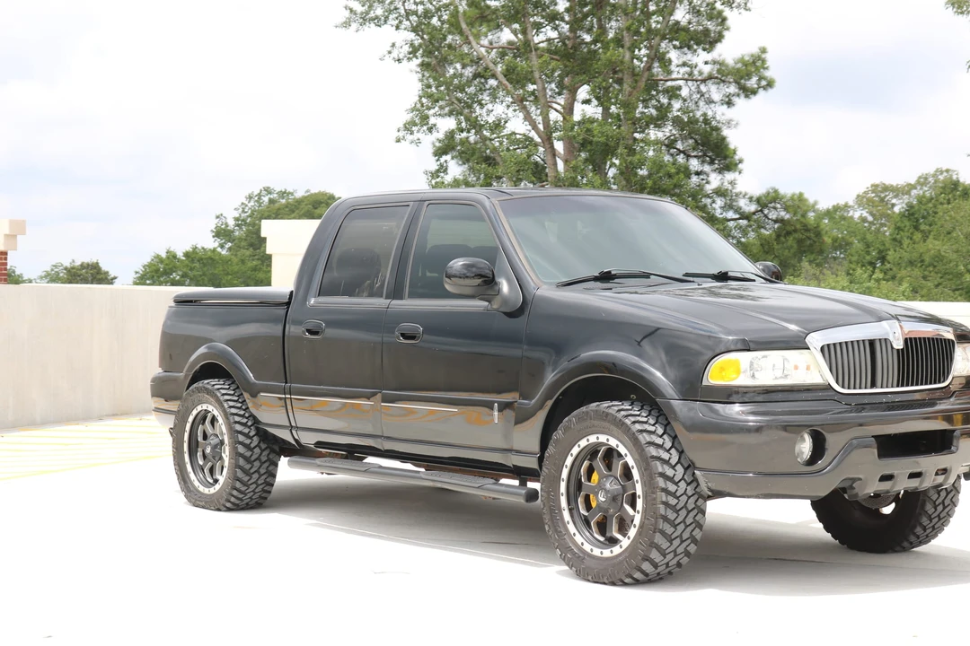 2002 Lincoln Blackwood - Image 5 of 31