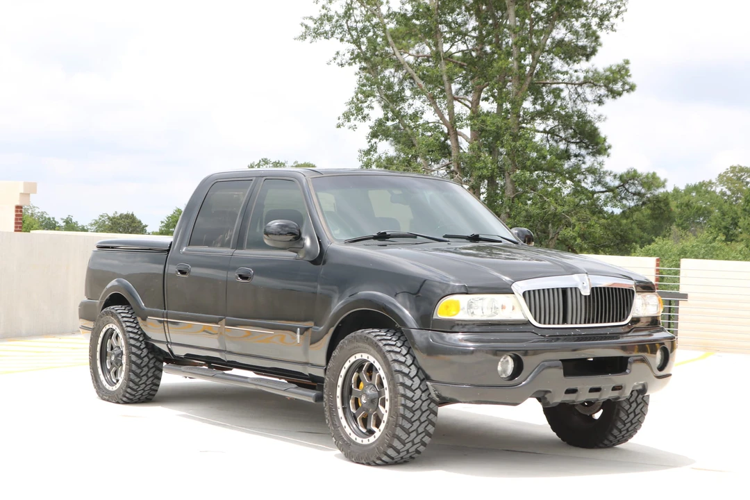 2002 Lincoln Blackwood - Image 7 of 31