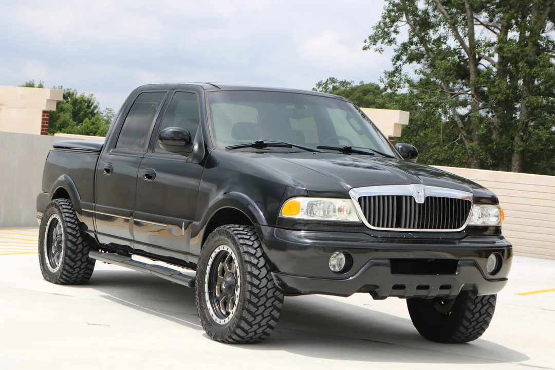 2002 Lincoln Blackwood - Image 9 of 31