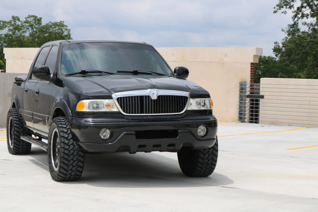 2002 Lincoln Blackwood - Image 13 of 31