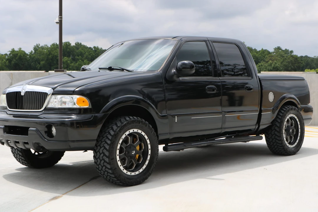 2002 Lincoln Blackwood - Image 28 of 31