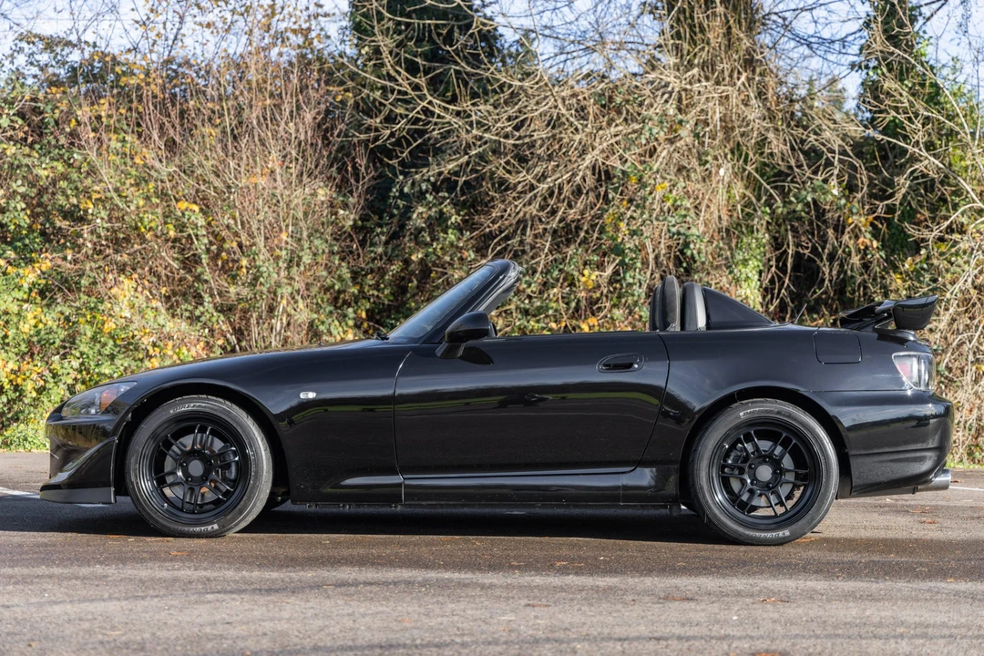 2008 Honda AP2 S2000 - Image 2 of 31