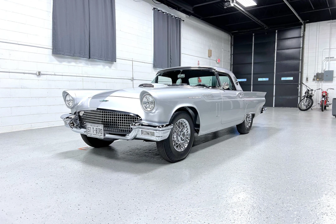 1957 Ford Thunderbird 1st Gen - Image 3 of 31