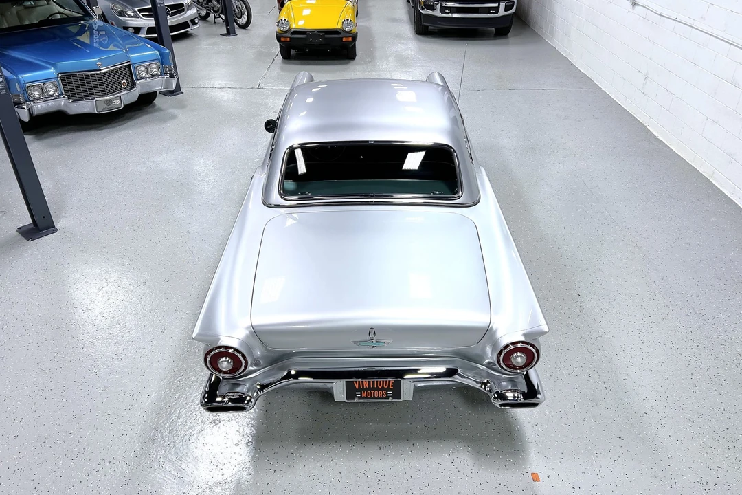 1957 Ford Thunderbird 1st Gen - Image 17 of 31