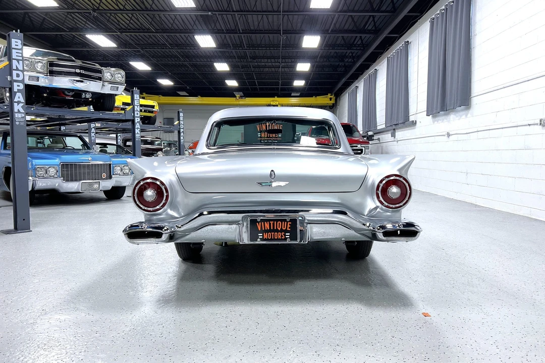 1957 Ford Thunderbird 1st Gen - Image 15 of 31