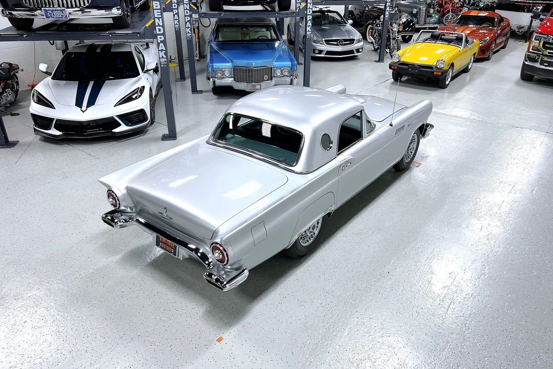 1957 Ford Thunderbird 1st Gen - Image 19 of 31