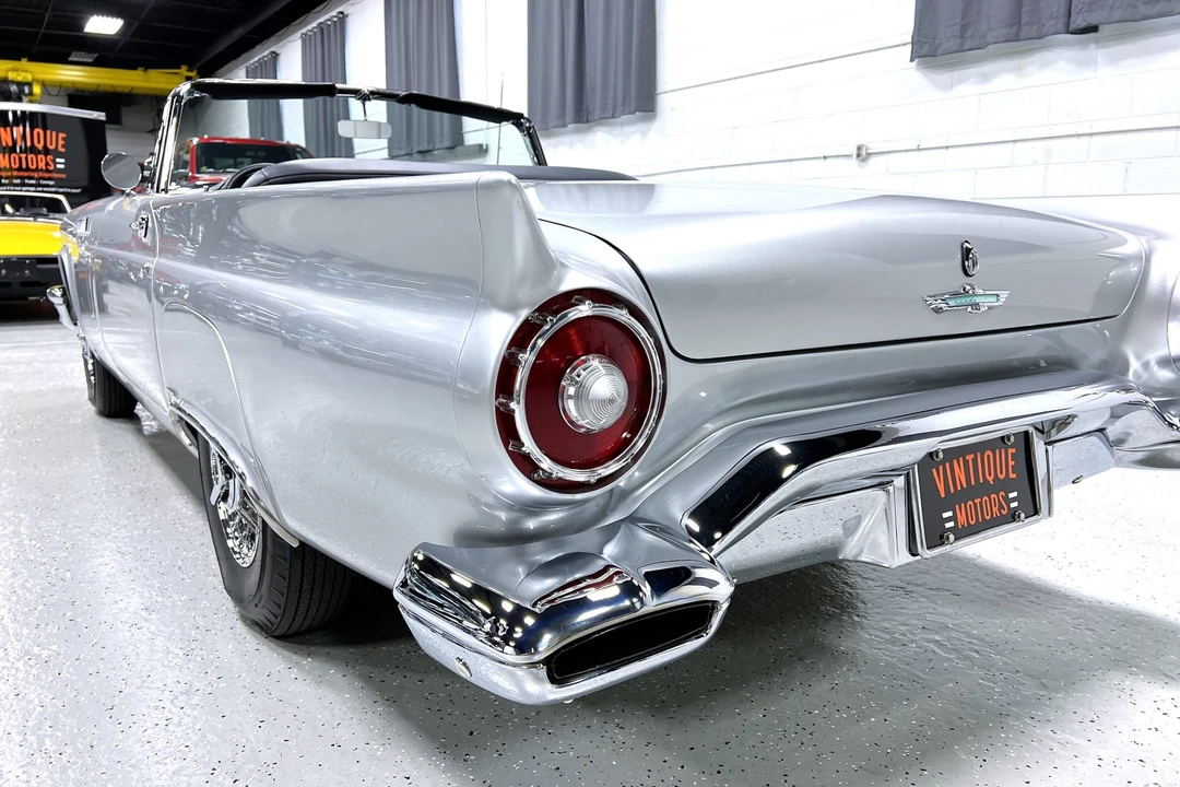 1957 Ford Thunderbird 1st Gen - Image 12 of 31