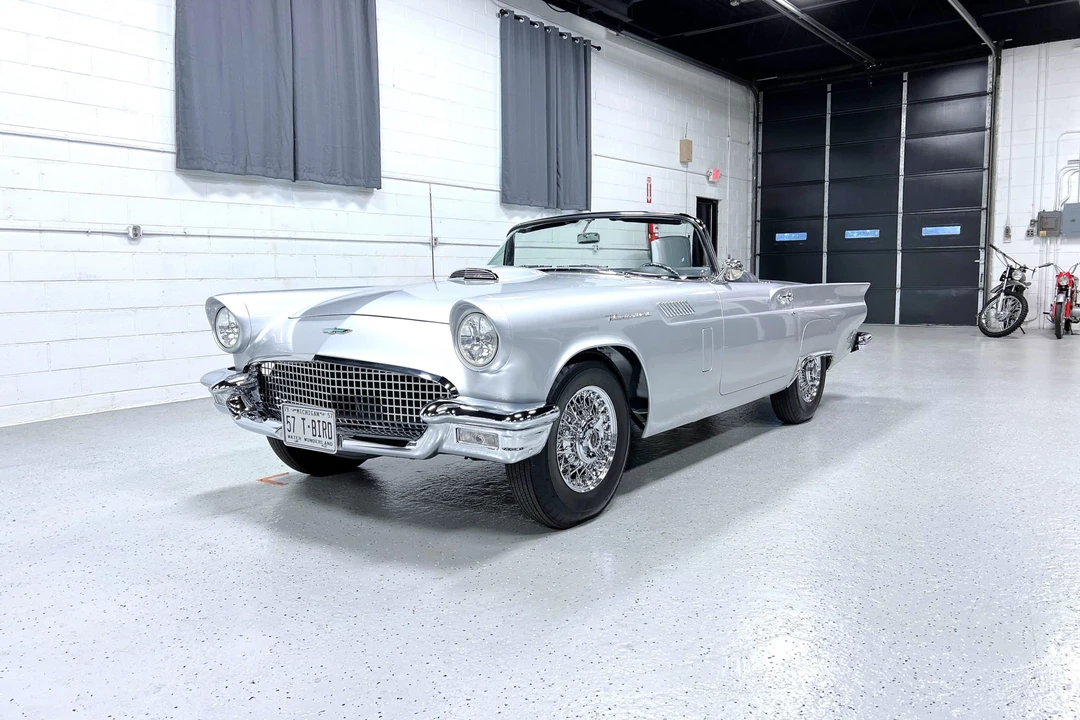1957 Ford Thunderbird 1st Gen - Image 2 of 31