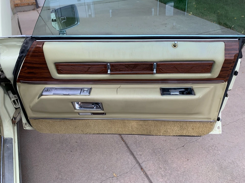 1976 Cadillac Eldorado 9th Gen - Image 29 of 31