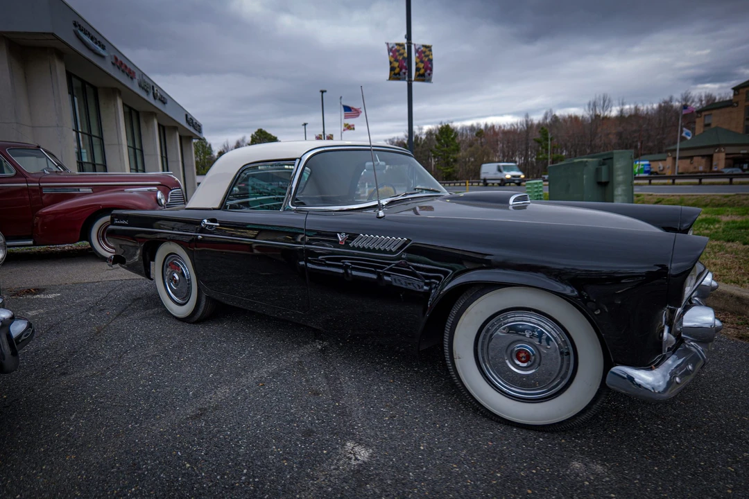 1955 Ford Thunderbird 1st Gen - Image 14 of 31