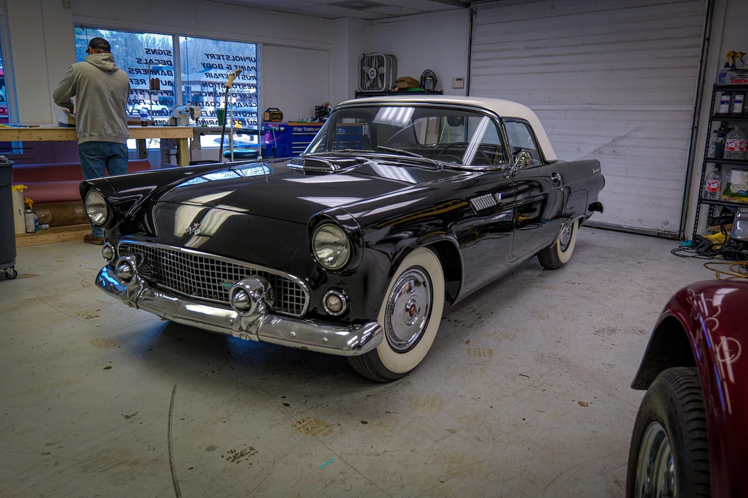 1955 Ford Thunderbird 1st Gen - Image 19 of 31