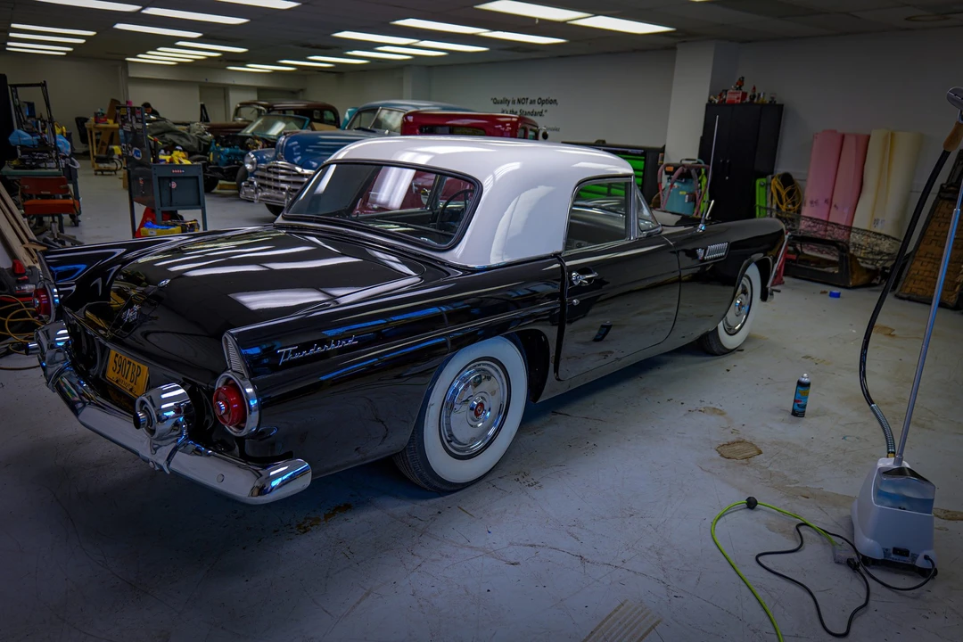 1955 Ford Thunderbird 1st Gen - Image 24 of 31
