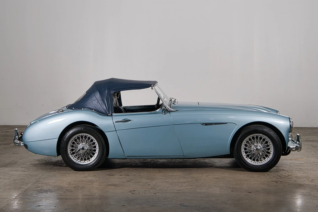 1962 Austin-Healey 3000 Mark II - Image 9 of 31
