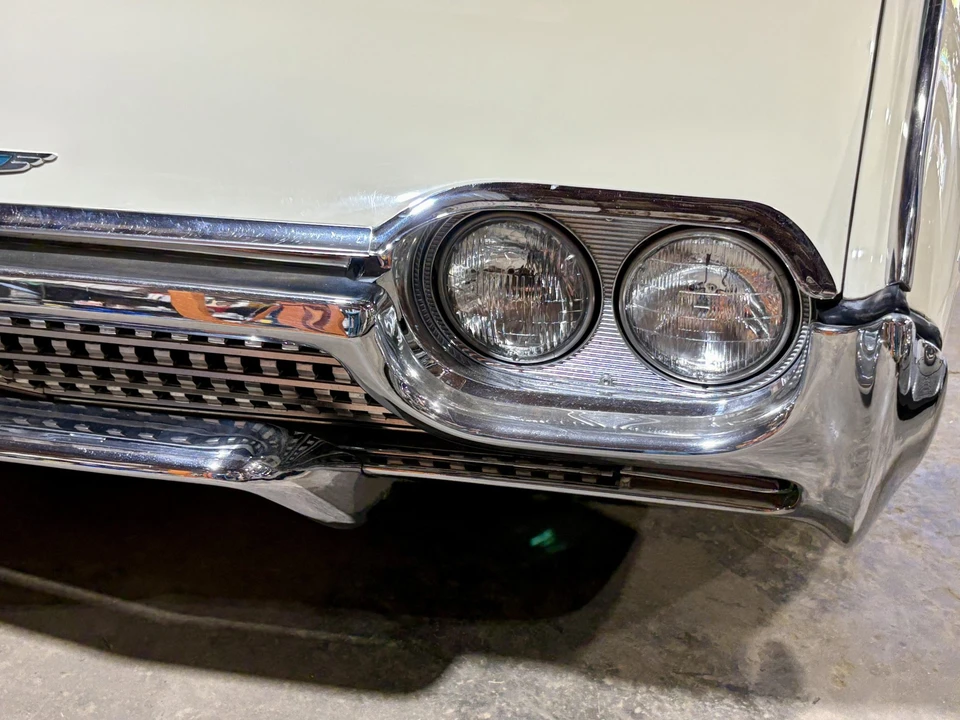 1962 Ford Thunderbird 3rd Gen - Image 21 of 31