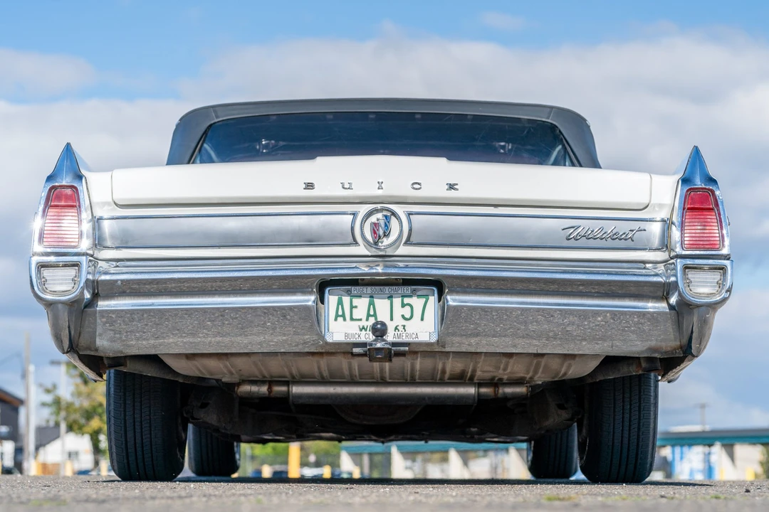 1963 Buick Wildcat - Image 15 of 31