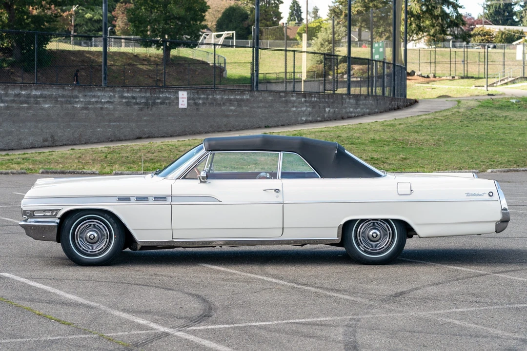1963 Buick Wildcat - Image 17 of 31