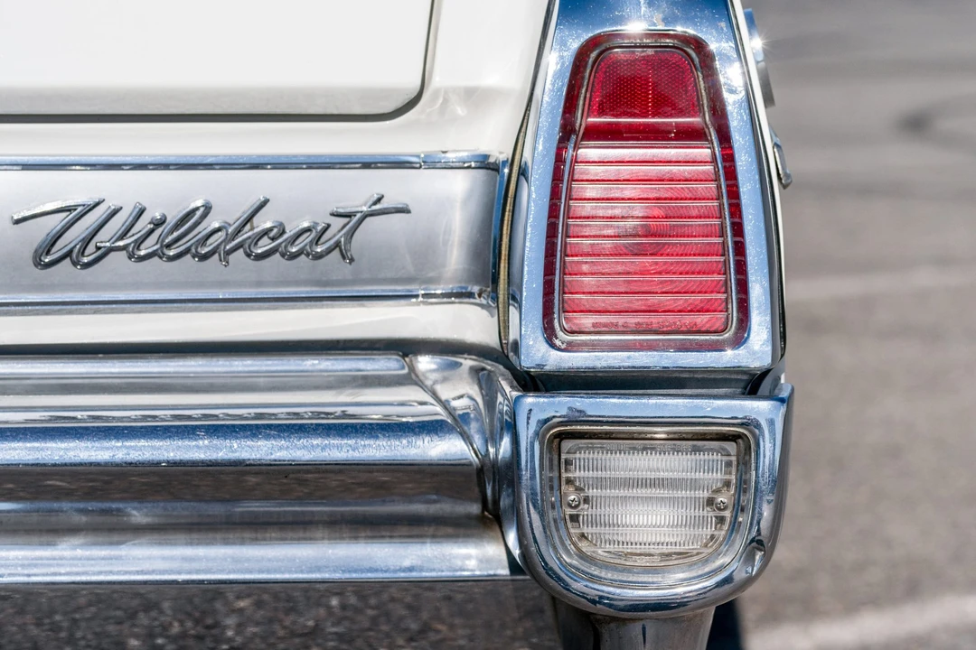 1963 Buick Wildcat - Image 29 of 31
