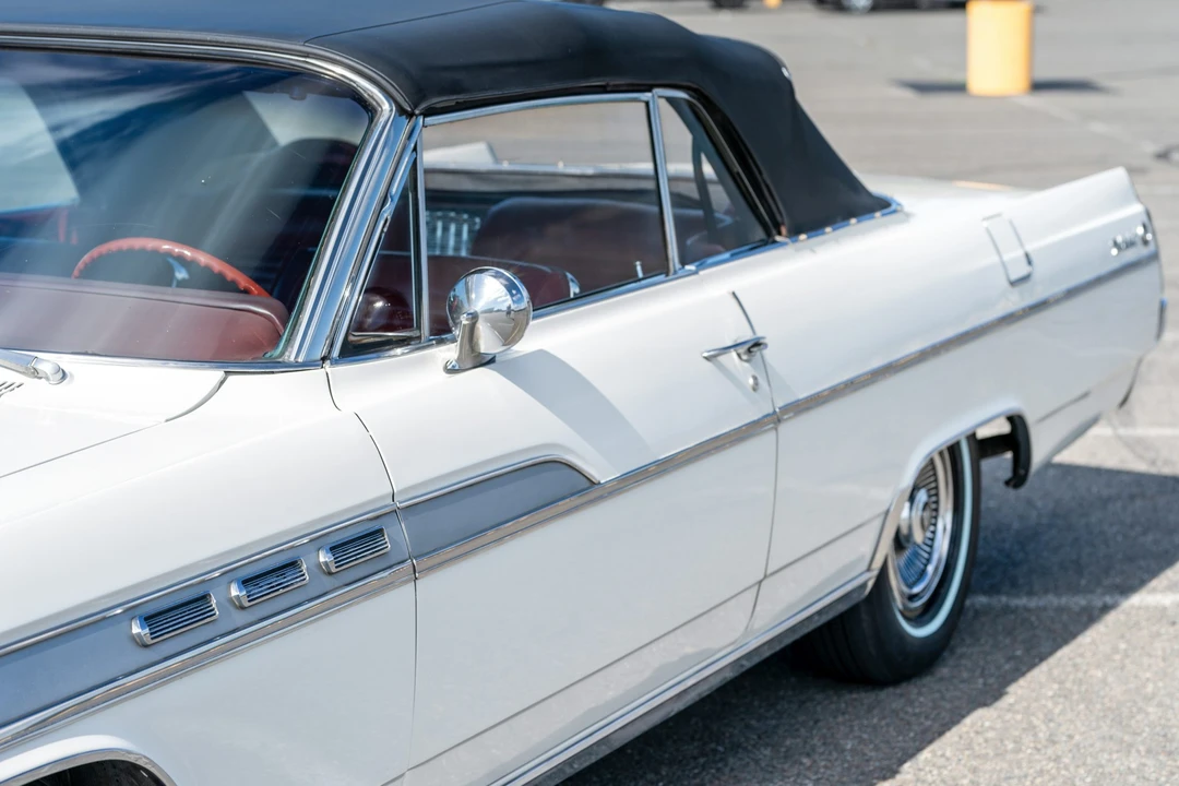 1963 Buick Wildcat - Image 19 of 31