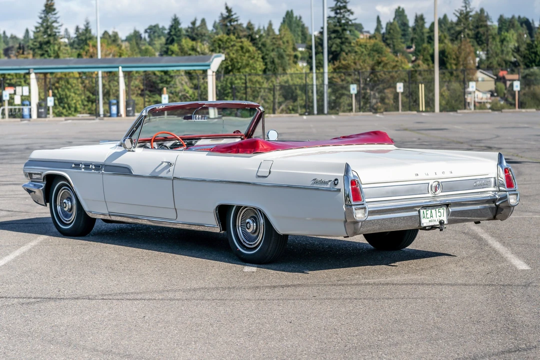 1963 Buick Wildcat - Image 8 of 31