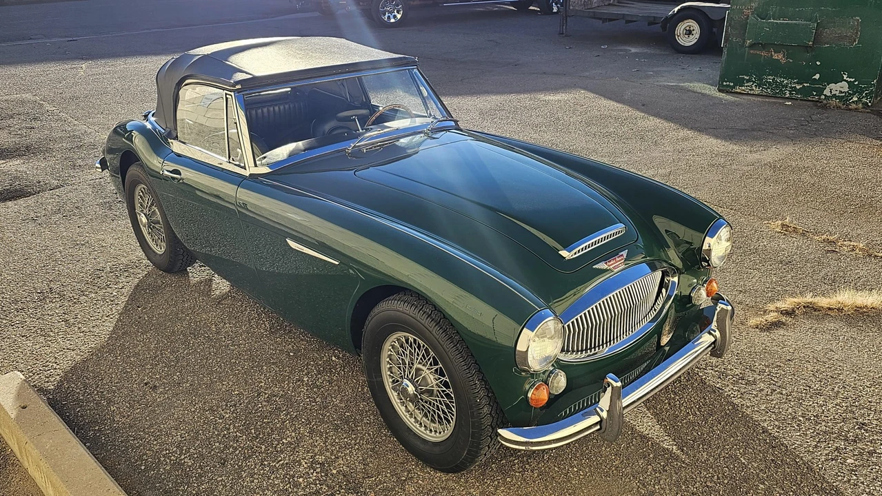 1966 Austin-Healey 3000 Mark III - Image 13 of 31