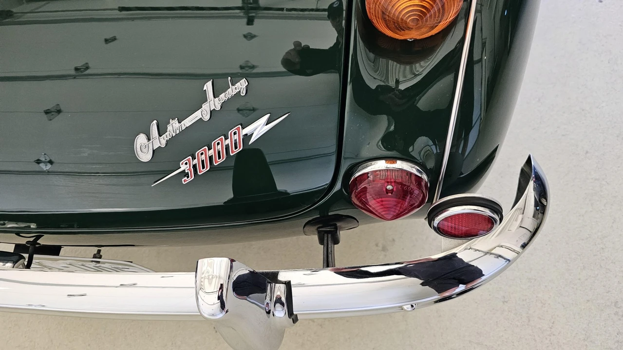 1966 Austin-Healey 3000 Mark III - Image 18 of 31